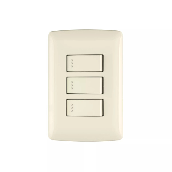 ‣ Placa 3 interruptores, línea Italiana | Volteck